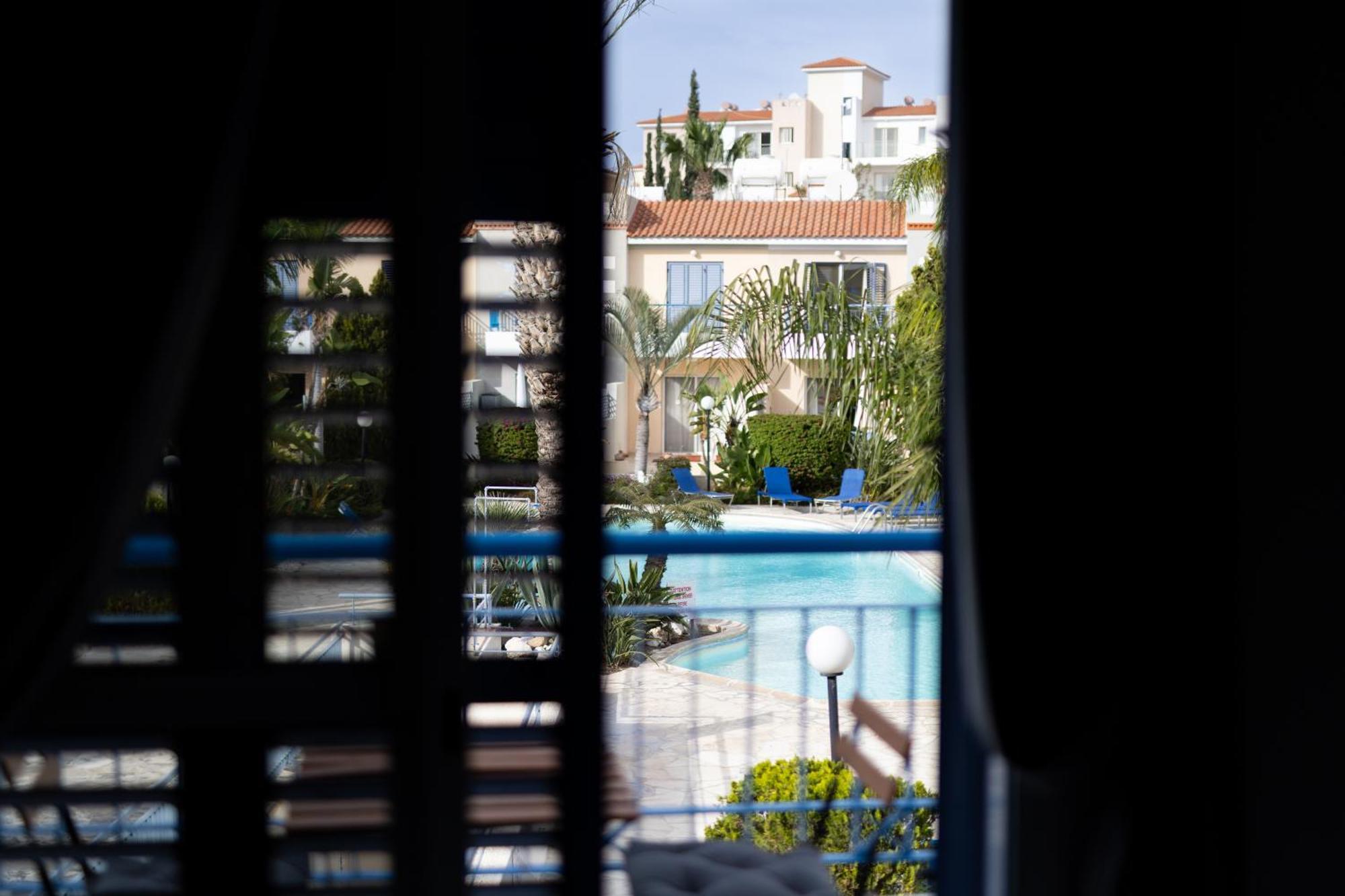 Maya Paphos Exterior photo